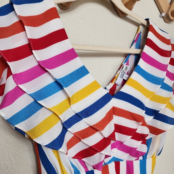Color Me Courtney Holly Ruffle Colorful Striped Crop Top Women's 4 - Picture 4 of 8